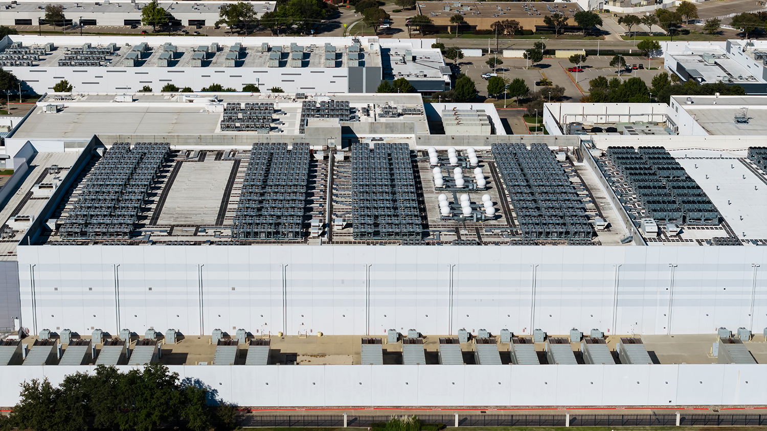 Meeting Data Center Demand with Corrosion Prevention in Global Shipping